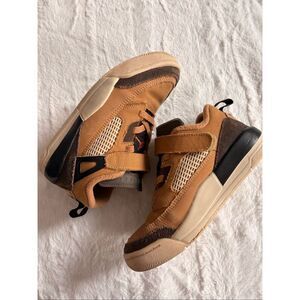 Jordan Spizike Low PS 'Flax'  Kids Size 1.5 Y